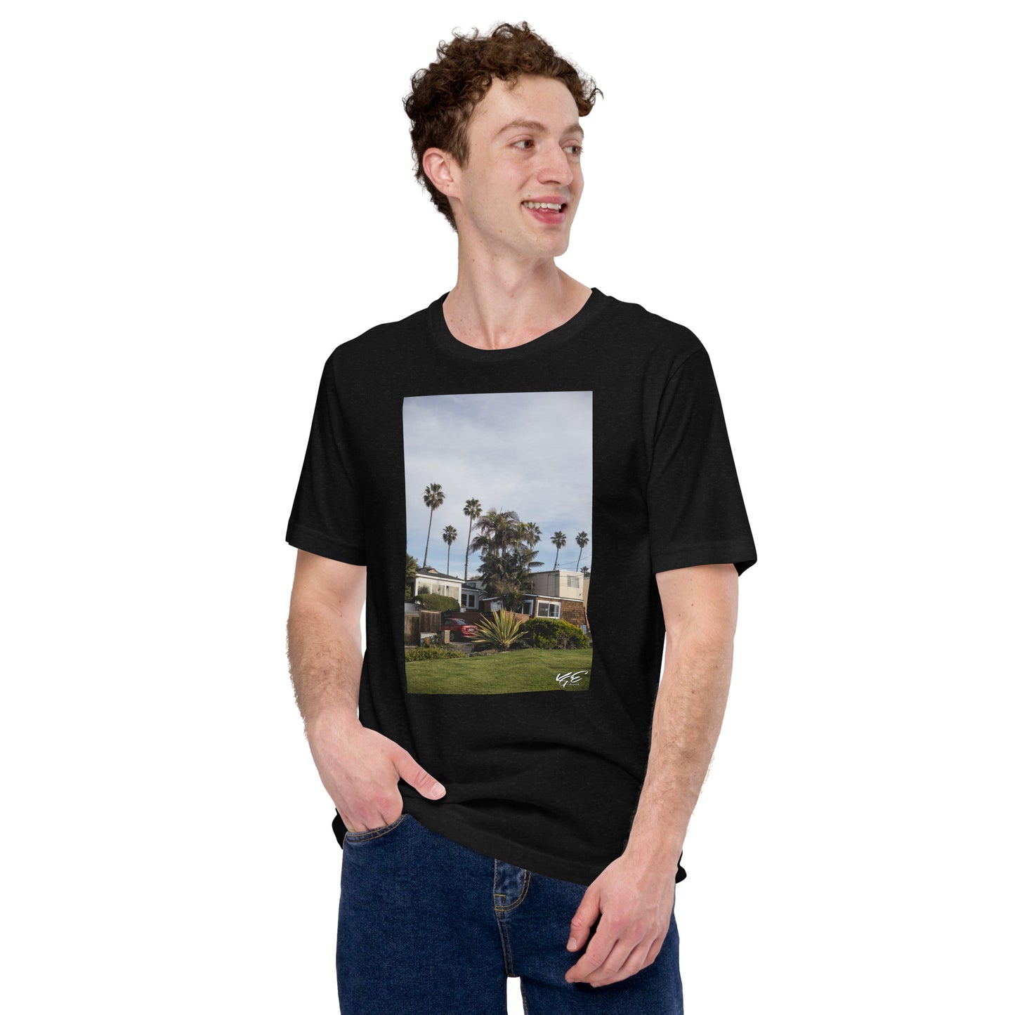 KGE Photography | Coast Line living | Premium Tee
