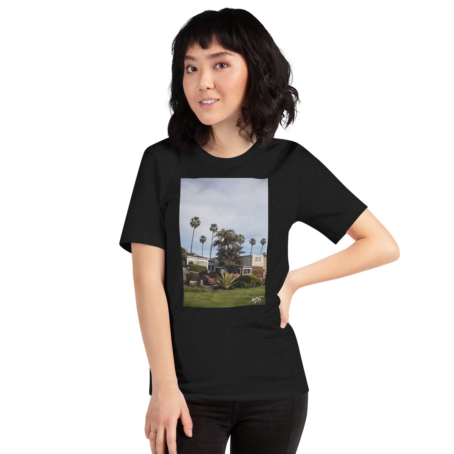 KGE Photography | Coast Line living | Premium Tee